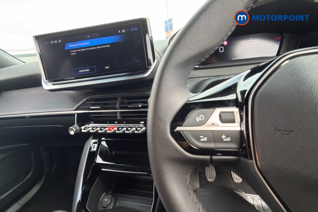 Peugeot 2008 Allure Manual Petrol SUV - Stock Number (1672172) - 3rd supplementary image