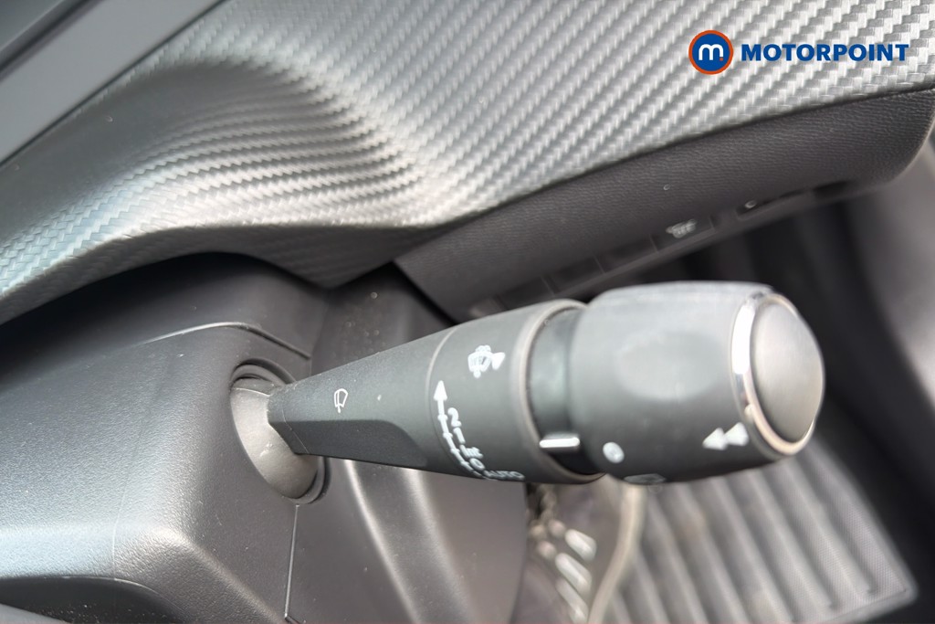 Peugeot 2008 Allure Manual Petrol SUV - Stock Number (1672172) - 7th supplementary image