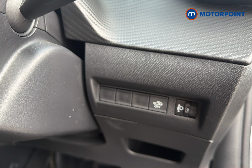 Peugeot 2008 Allure Manual Petrol SUV - Stock Number (1672172) - 18th supplementary image
