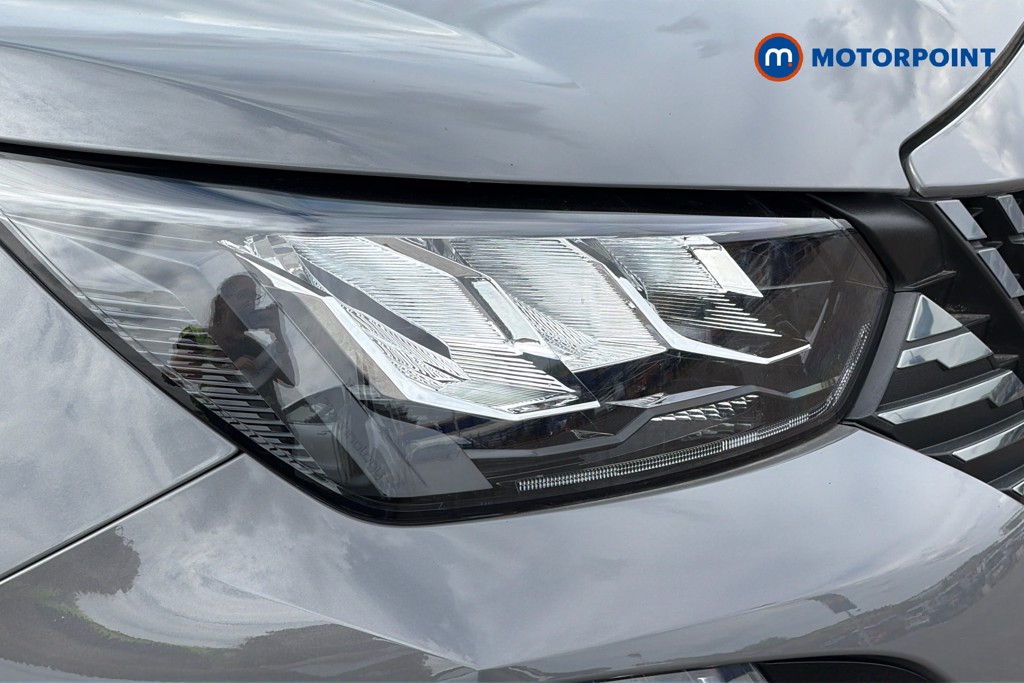 Peugeot 2008 Allure Manual Petrol SUV - Stock Number (1672172) - 44th supplementary image