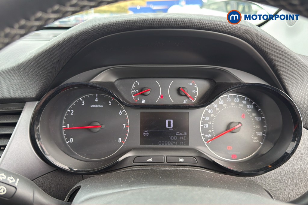 Vauxhall Crossland Design Manual Petrol SUV - Stock Number (1672179) - 8th supplementary image