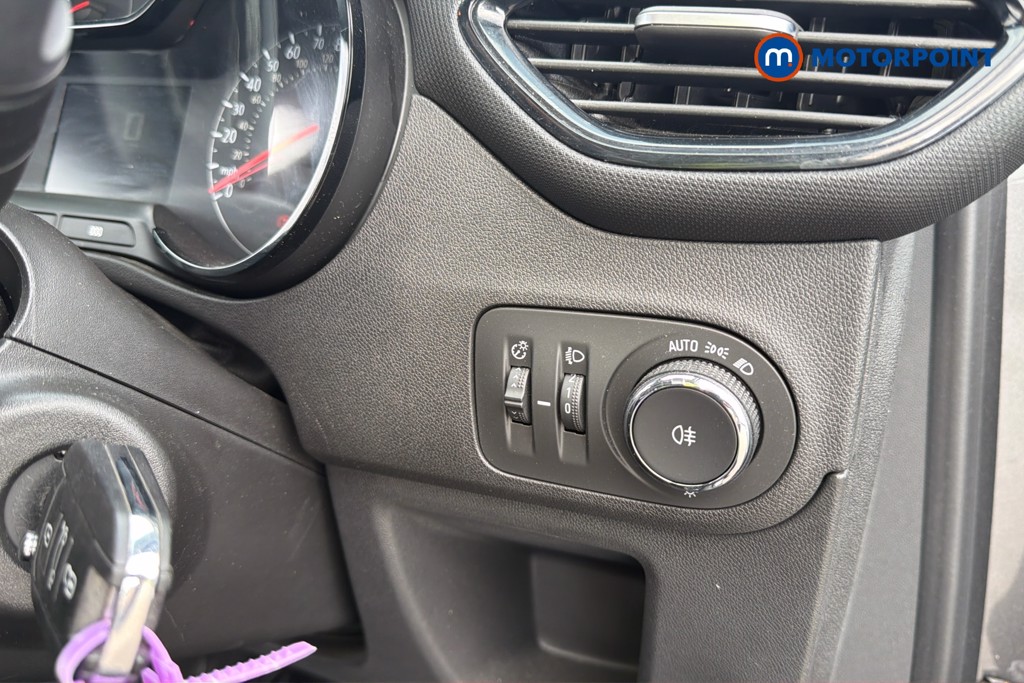 Vauxhall Crossland Design Manual Petrol SUV - Stock Number (1672179) - 18th supplementary image