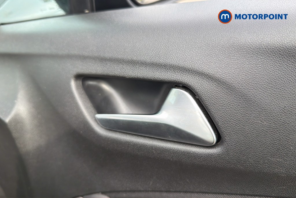 Vauxhall Crossland Design Manual Petrol SUV - Stock Number (1672179) - 42nd supplementary image