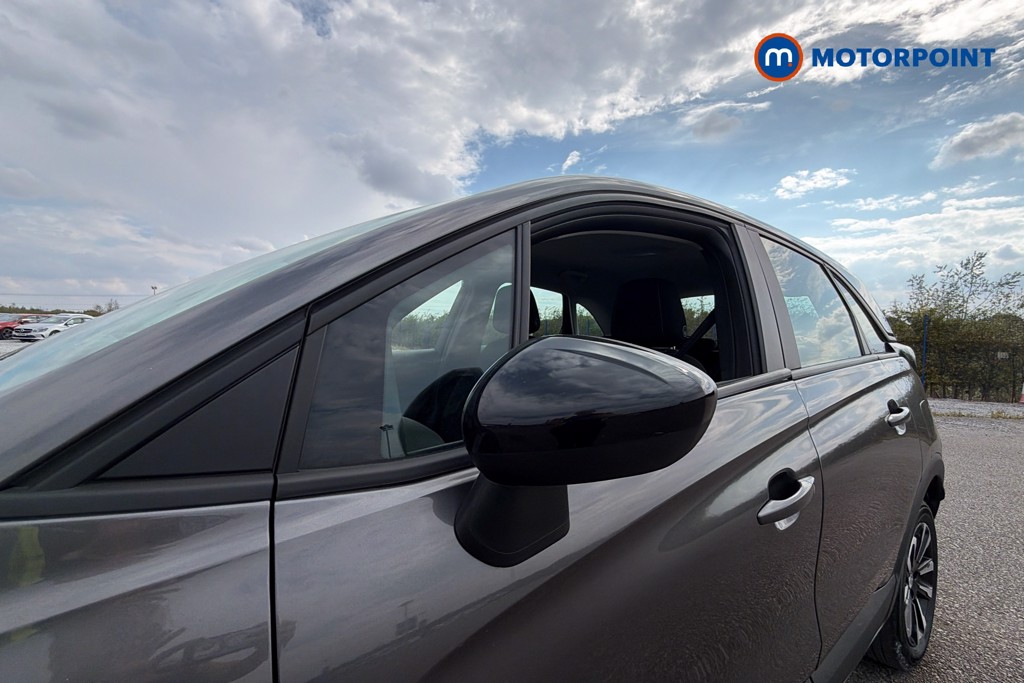Vauxhall Crossland Design Manual Petrol SUV - Stock Number (1672179) - 43rd supplementary image