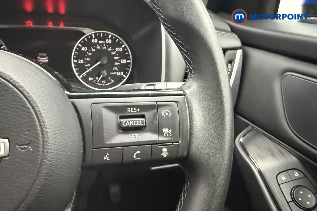 Nissan Qashqai Acenta Premium Manual Petrol SUV - Stock Number (1672301) - 9th supplementary image