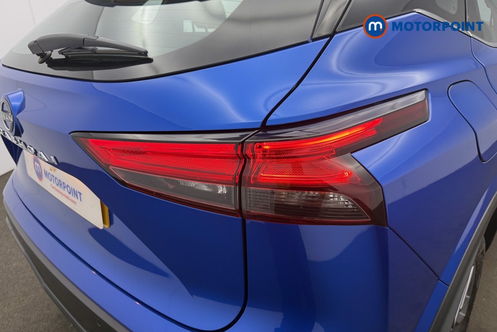 Nissan Qashqai Acenta Premium Manual Petrol SUV - Stock Number (1672301) - 17th supplementary image