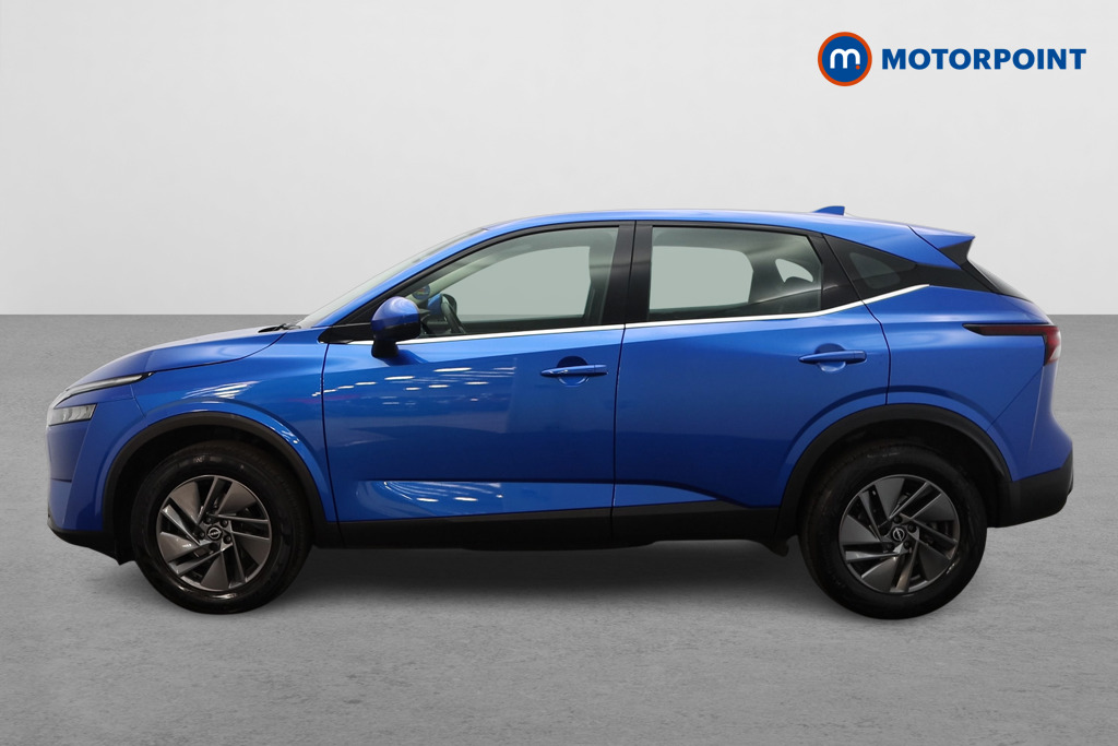 Nissan Qashqai Acenta Premium Manual Petrol SUV - Stock Number (1672301) - Passenger side