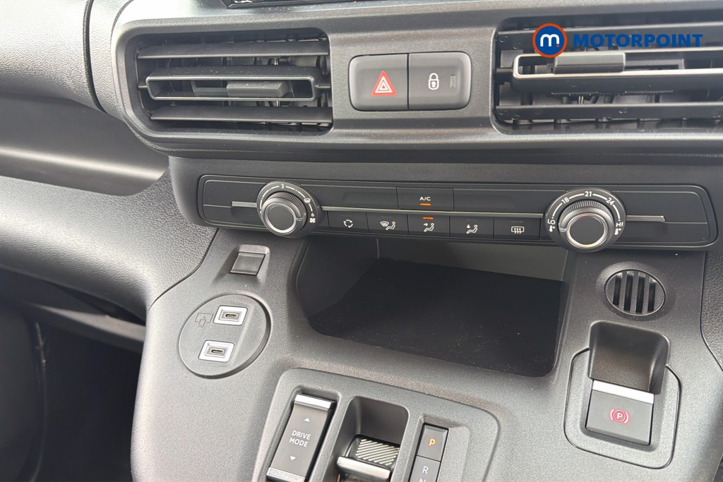 Citroen Berlingo Plus Automatic Electric People Carrier - Stock Number (1672331) - 12th supplementary image