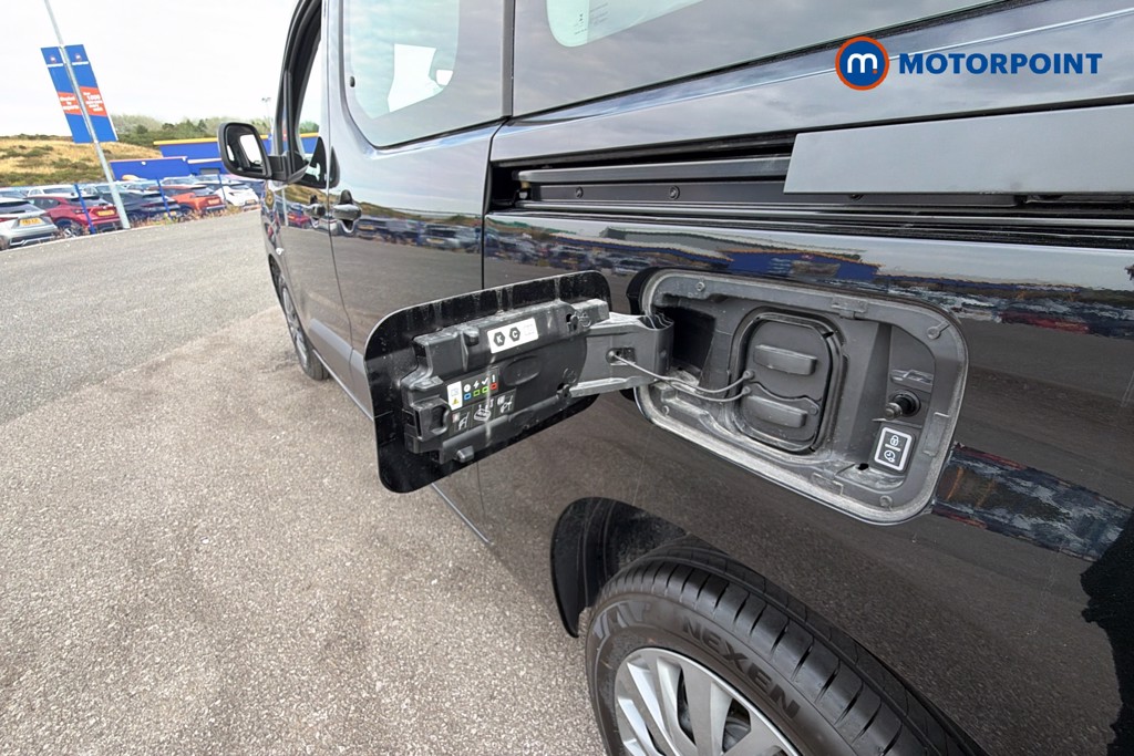 Citroen Berlingo Plus Automatic Electric People Carrier - Stock Number (1672331) - 41st supplementary image