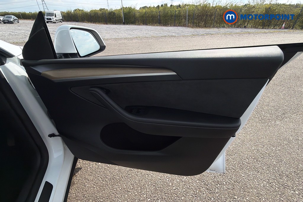 Tesla Model Y Rwd 5Dr Auto Automatic Electric SUV - Stock Number (1672354) - 19th supplementary image