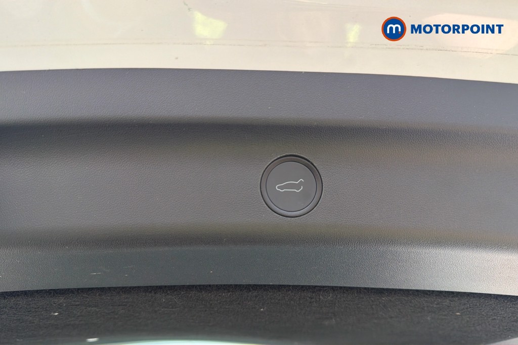 Tesla Model Y Rwd 5Dr Auto Automatic Electric SUV - Stock Number (1672354) - 35th supplementary image