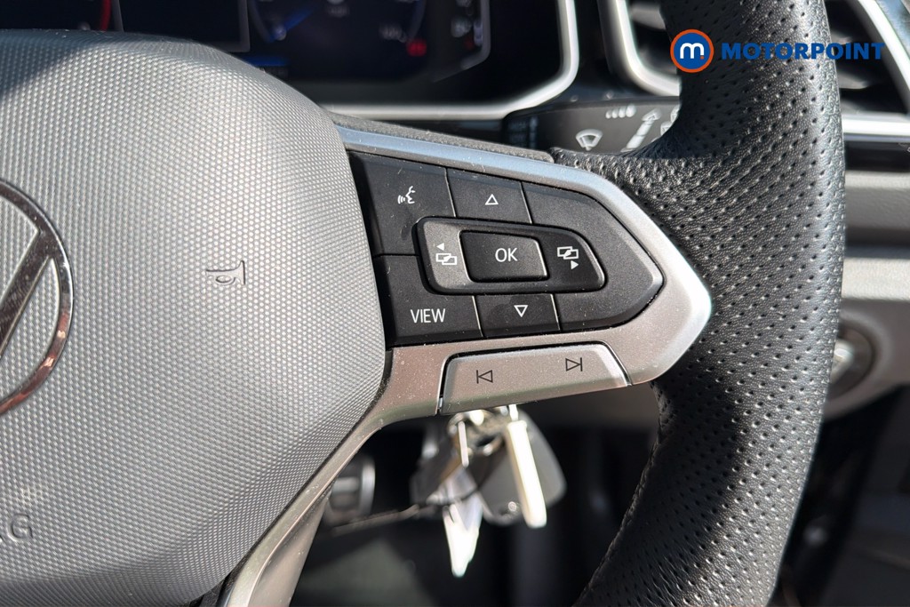 Volkswagen T-Roc R-Line Manual Petrol SUV - Stock Number (1672400) - 10th supplementary image