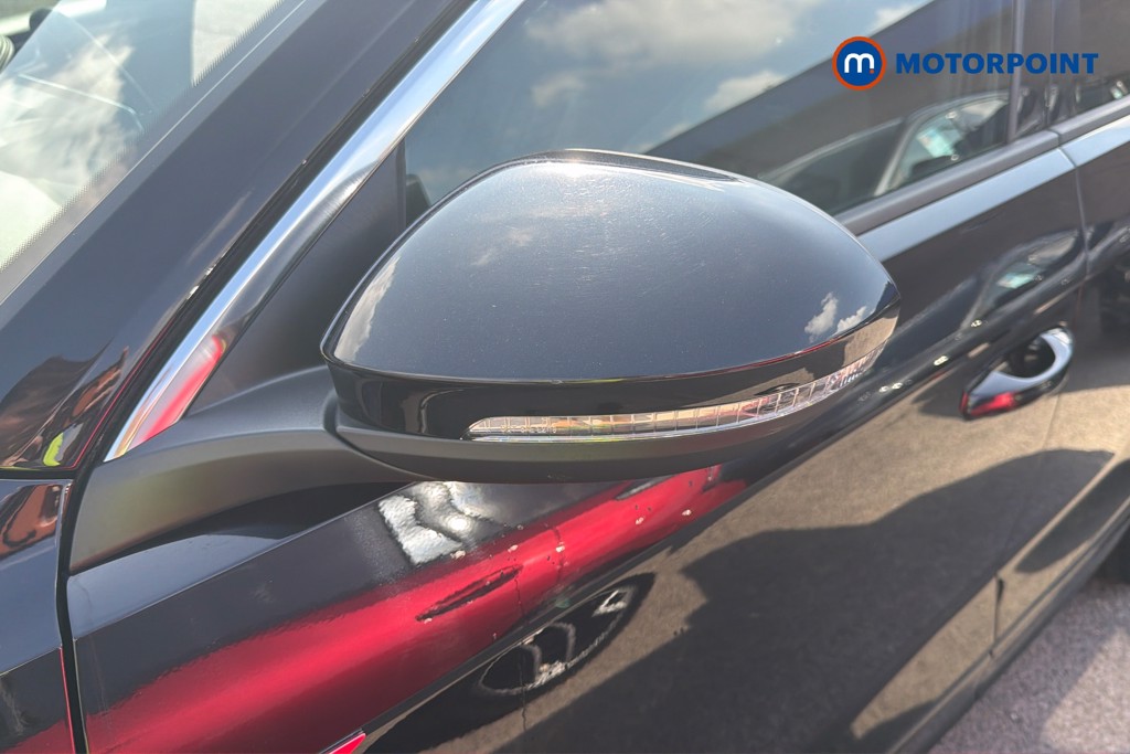 Volkswagen T-Roc R-Line Manual Petrol SUV - Stock Number (1672400) - 19th supplementary image