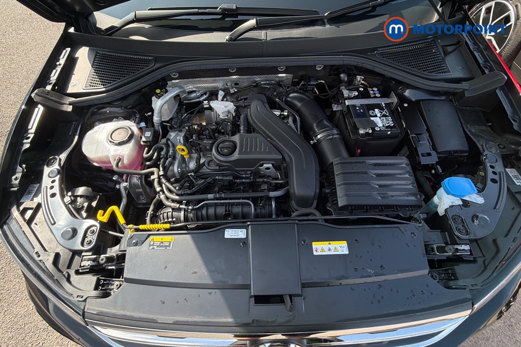 Volkswagen T-Roc R-Line Manual Petrol SUV - Stock Number (1672400) - 24th supplementary image