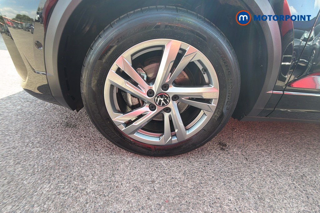 Volkswagen T-Roc R-Line Manual Petrol SUV - Stock Number (1672400) - 38th supplementary image