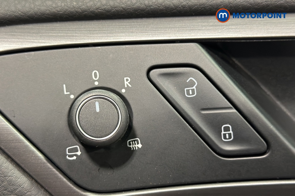 Volkswagen Golf Match Manual Petrol Hatchback - Stock Number (1672418) - 1002nd supplementary image