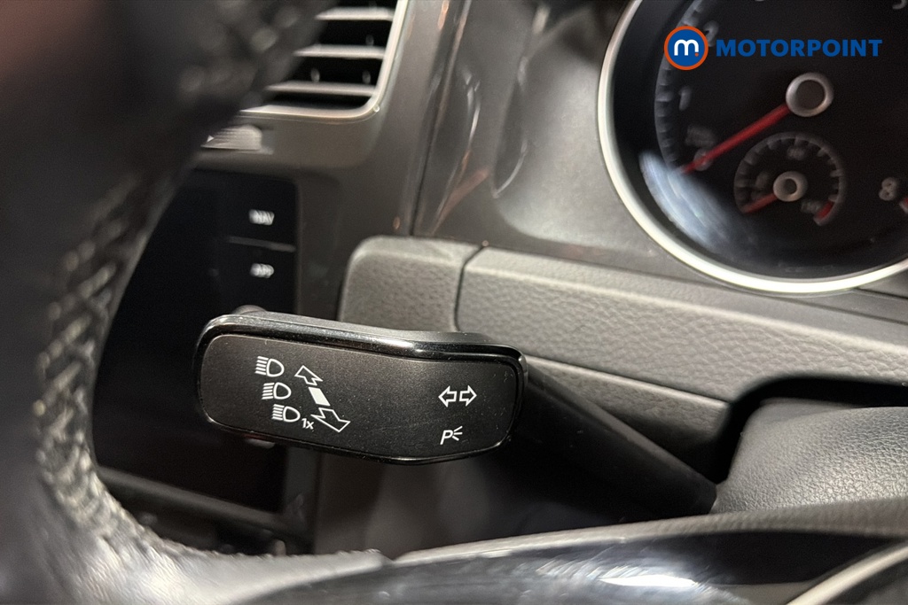 Volkswagen Golf Match Manual Petrol Hatchback - Stock Number (1672418) - 5th supplementary image