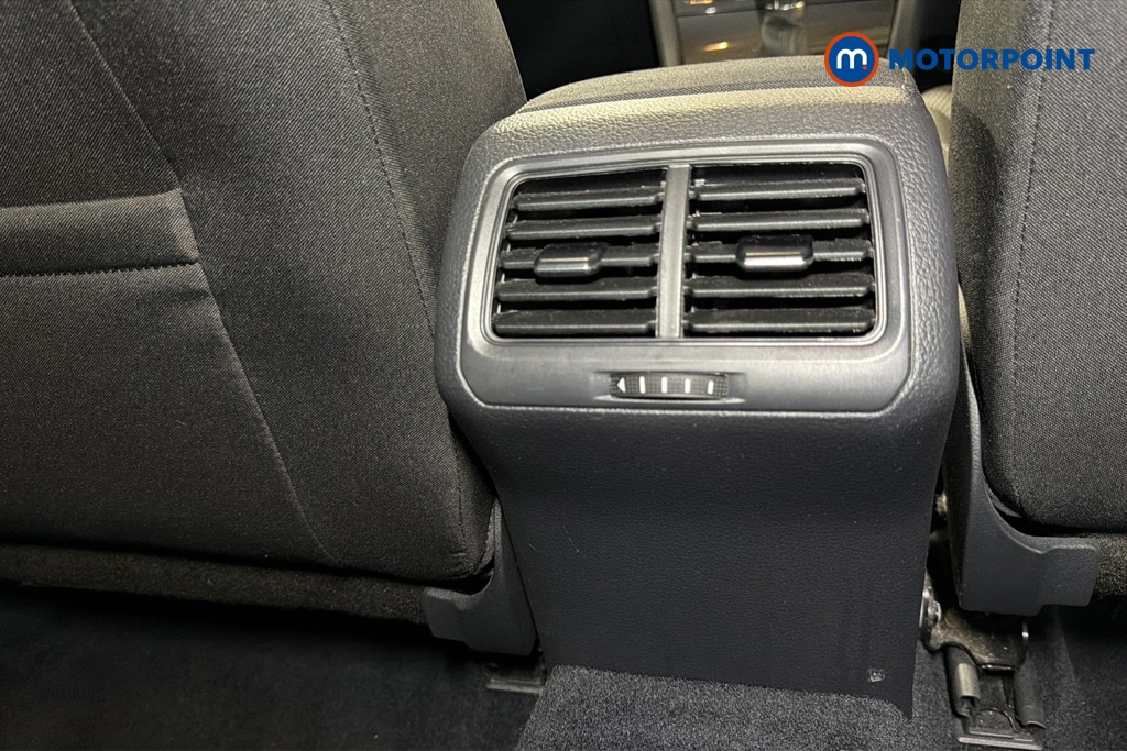 Volkswagen Golf Match Manual Petrol Hatchback - Stock Number (1672418) - 28th supplementary image