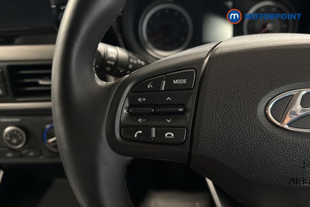 Hyundai I10 Premium Manual Petrol Hatchback - Stock Number (1672420) - 4th supplementary image