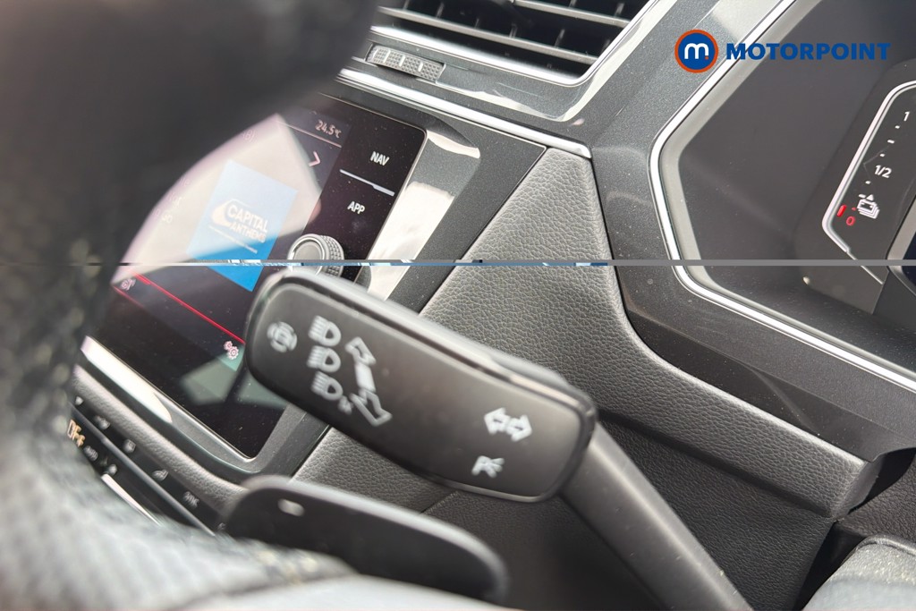 Volkswagen Tiguan R-Line Automatic Petrol Plug-In Hybrid SUV - Stock Number (1672427) - 6th supplementary image