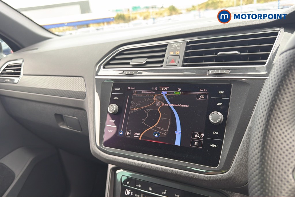 Volkswagen Tiguan R-Line Automatic Petrol Plug-In Hybrid SUV - Stock Number (1672427) - 10th supplementary image
