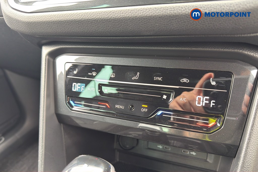 Volkswagen Tiguan R-Line Automatic Petrol Plug-In Hybrid SUV - Stock Number (1672427) - 12th supplementary image