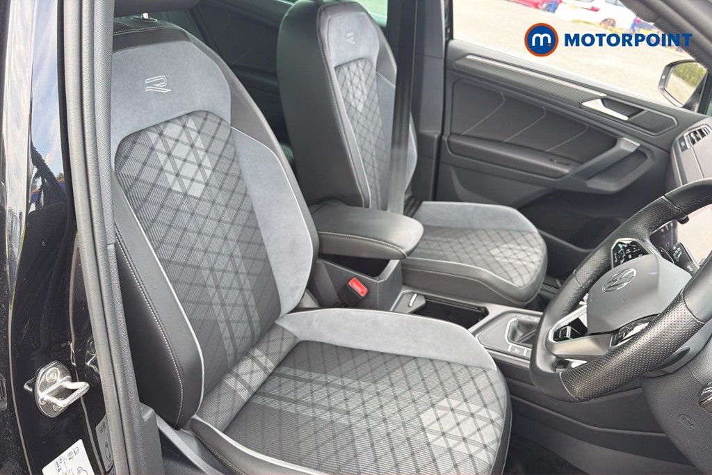 Volkswagen Tiguan R-Line Automatic Petrol Plug-In Hybrid SUV - Stock Number (1672427) - 22nd supplementary image