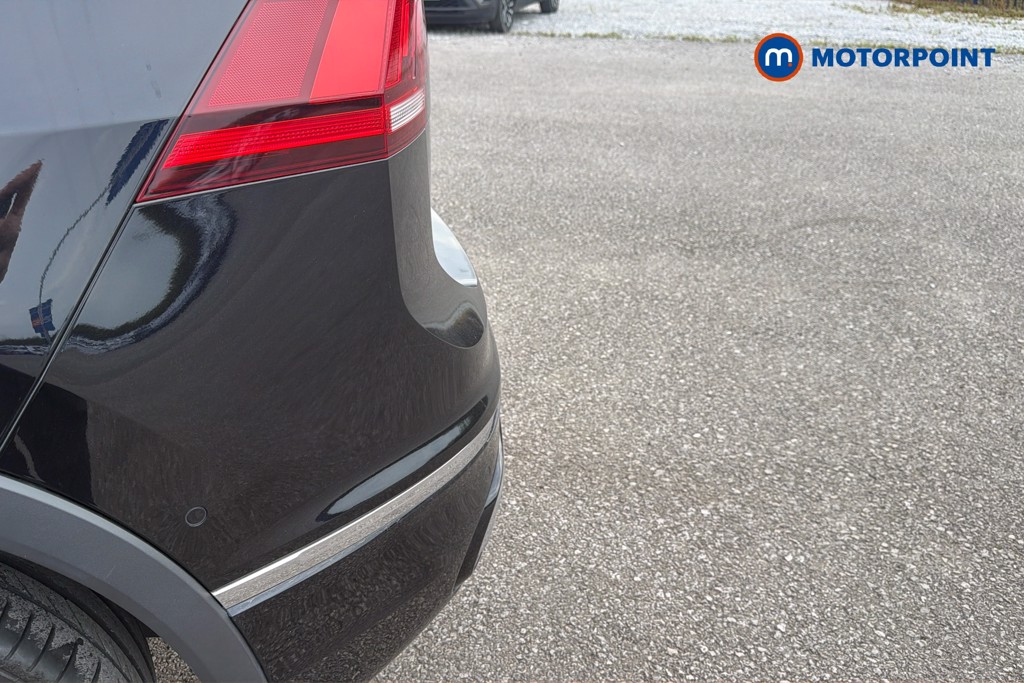 Volkswagen Tiguan R-Line Automatic Petrol Plug-In Hybrid SUV - Stock Number (1672427) - 40th supplementary image
