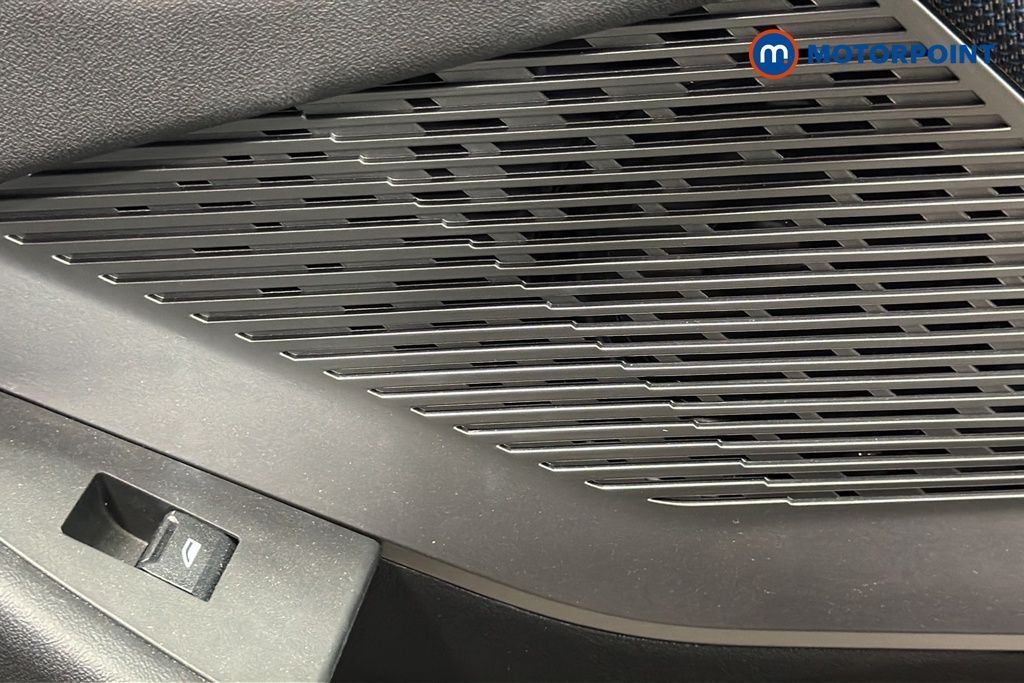 BMW 1 Series Sport Automatic Petrol Hatchback - Stock Number (1672430) - 995th supplementary image