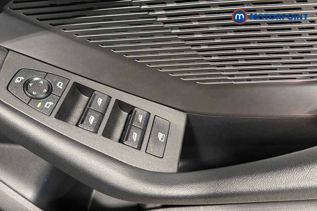 BMW 1 Series Sport Automatic Petrol Hatchback - Stock Number (1672430) - 19th supplementary image