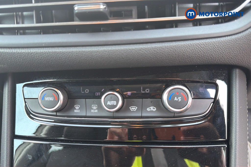 Vauxhall Grandland Ultimate Manual Petrol SUV - Stock Number (1672493) - 14th supplementary image