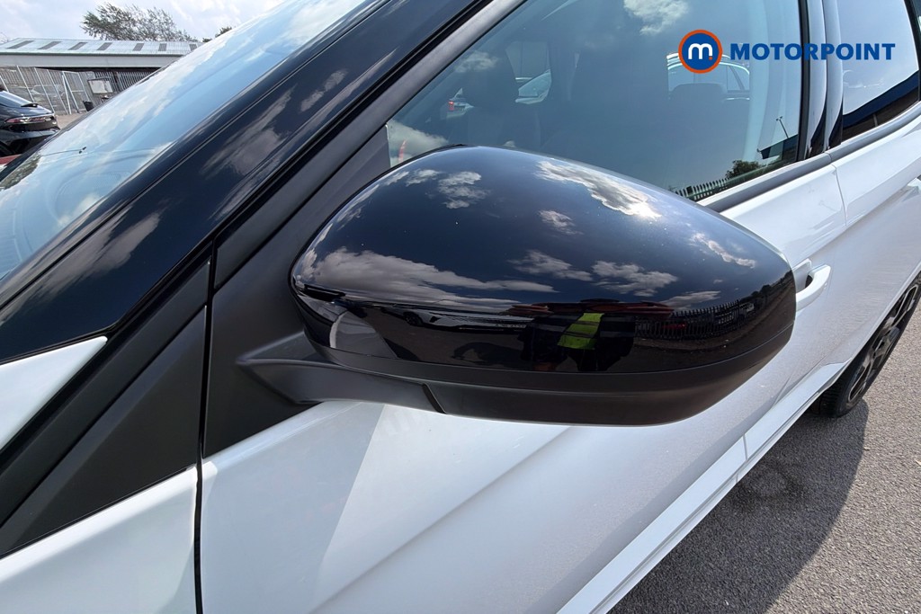 Vauxhall Grandland Ultimate Manual Petrol SUV - Stock Number (1672493) - 19th supplementary image
