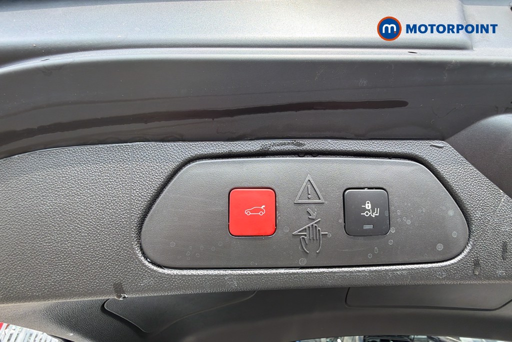 Vauxhall Grandland Ultimate Manual Petrol SUV - Stock Number (1672493) - 21st supplementary image