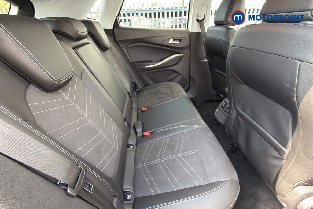 Vauxhall Grandland Ultimate Manual Petrol SUV - Stock Number (1672493) - 32nd supplementary image