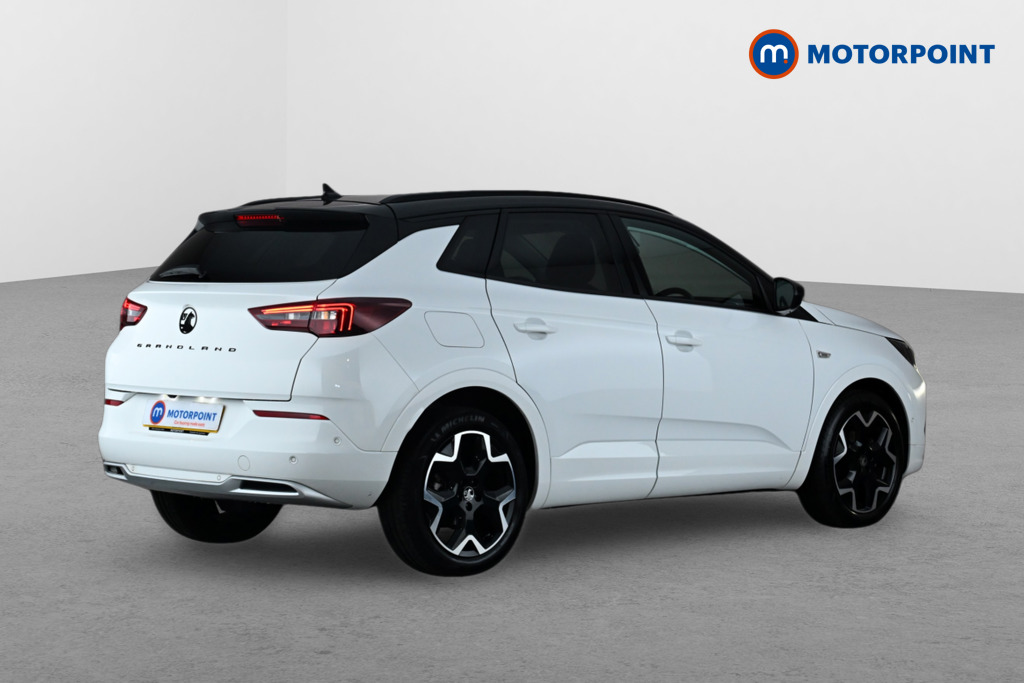Vauxhall Grandland Ultimate Manual Petrol SUV - Stock Number (1672493) - Drivers side rear corner
