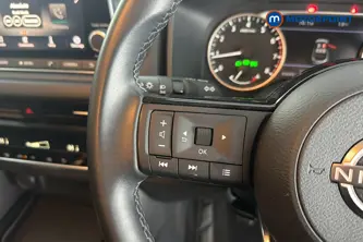Nissan Qashqai Acenta Premium Manual Petrol SUV - Stock Number (1672644) - 4th supplementary image