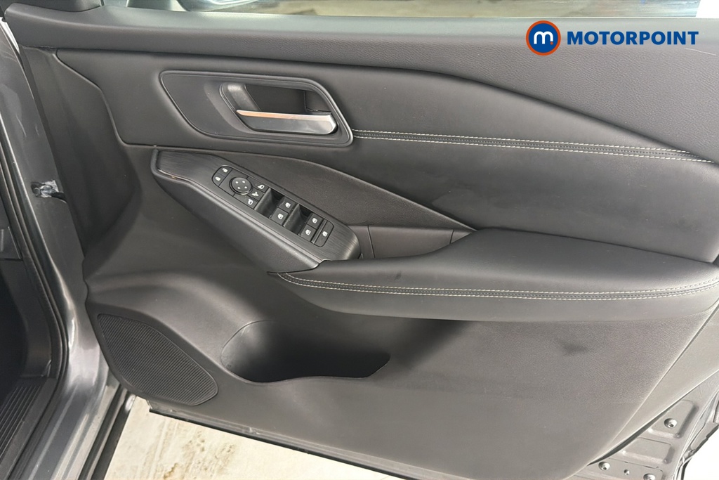 Nissan Qashqai Acenta Premium Manual Petrol SUV - Stock Number (1672644) - 18th supplementary image