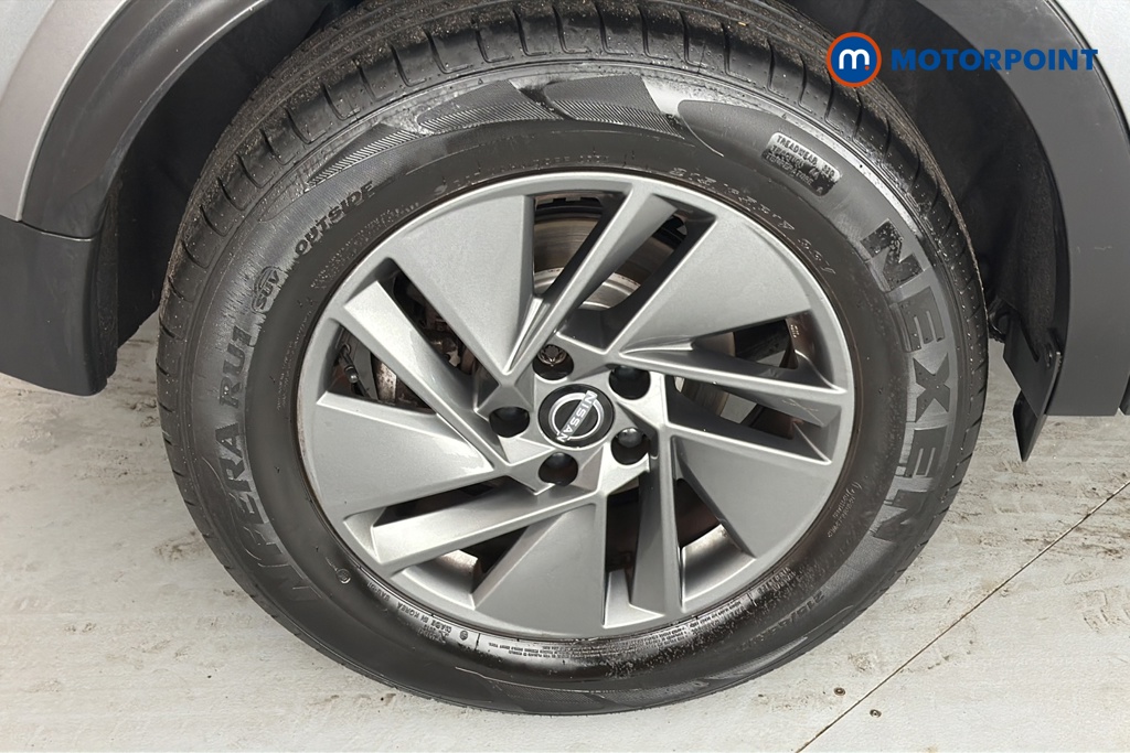 Nissan Qashqai Acenta Premium Manual Petrol SUV - Stock Number (1672644) - 46th supplementary image