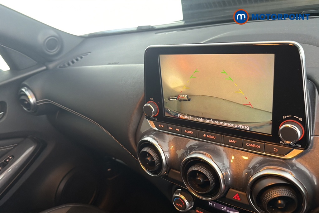 Nissan Juke N-Connecta Manual Petrol SUV - Stock Number (1672648) - 13th supplementary image