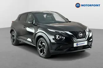 Nissan Juke N-Connecta Manual Petrol SUV - Stock Number (1672648) - Drivers side front corner