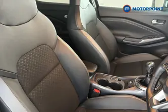 Nissan Juke N-Connecta Manual Petrol SUV - Stock Number (1672648) - 22nd supplementary image