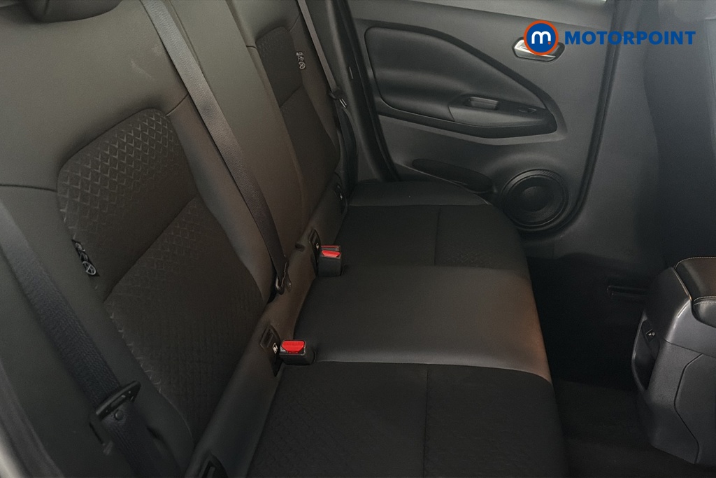 Nissan Juke N-Connecta Manual Petrol SUV - Stock Number (1672648) - 25th supplementary image