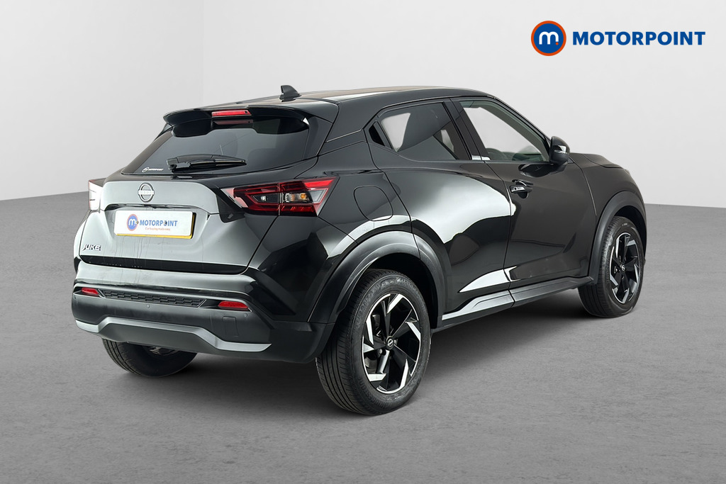 Nissan Juke N-Connecta Manual Petrol SUV - Stock Number (1672648) - Passenger side rear corner