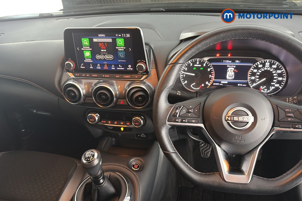 Nissan Juke N-Connecta Manual Petrol SUV - Stock Number (1672648) - 1st supplementary image