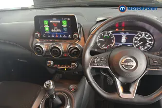 Nissan Juke N-Connecta Manual Petrol SUV - Stock Number (1672648) - 1st supplementary image