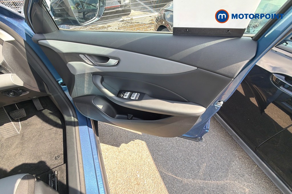 Mg Motor Uk Mgs5 SE Automatic Electric SUV - Stock Number (1672850) - 2nd supplementary image