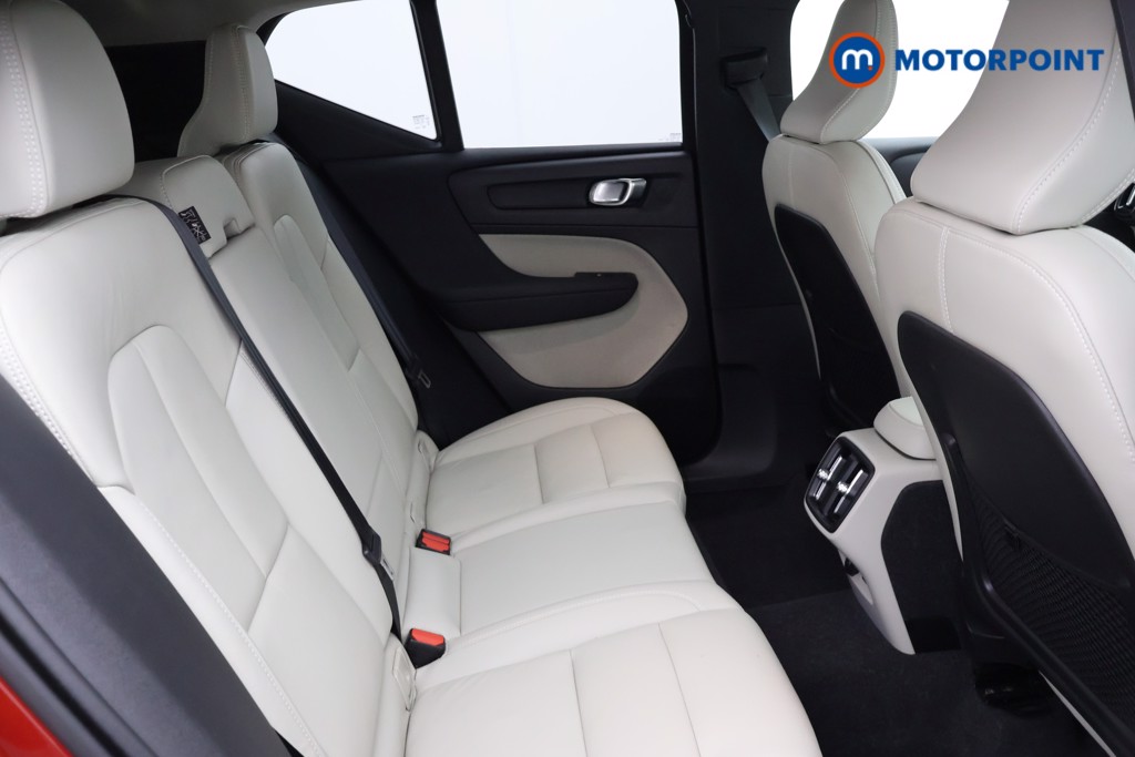 Volvo Xc40 Inscription Manual Petrol SUV - Stock Number (1672873) - 19th supplementary image