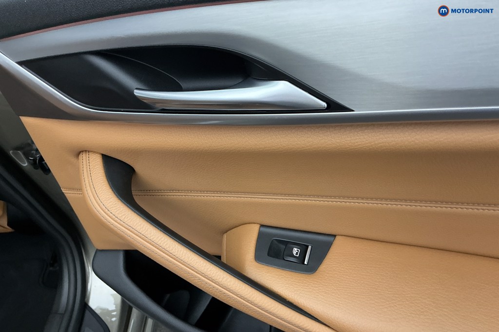 BMW 5 Series SE Automatic Petrol Saloon - Stock Number (1672876) - 26th supplementary image