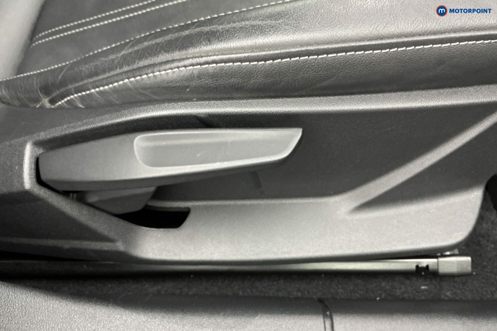 Audi A3 S Line Automatic Petrol Hatchback - Stock Number (1673104) - 23rd supplementary image