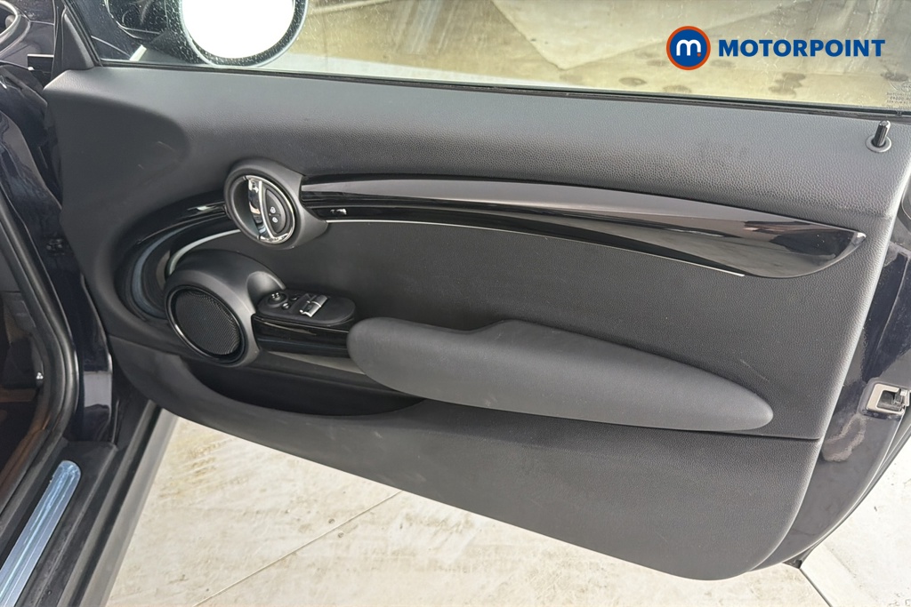 Mini Hatchback Cooper Classic Automatic Petrol Hatchback - Stock Number (1673471) - 18th supplementary image